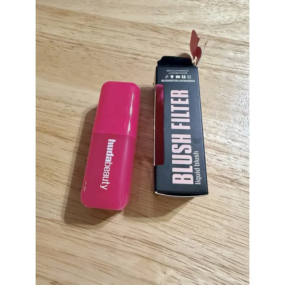 NEW! HUDA BEAUTY Blush Filter Liquid Blush in Intense Guava - Full Size .15 oz.